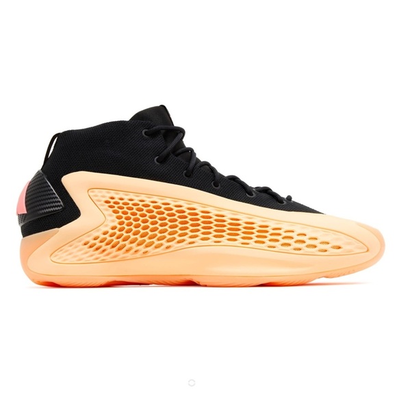 adidas Other - Adidas 🔥
Anthony Edward’s 1
‘With love’